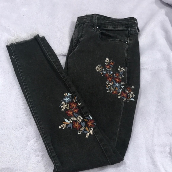 Target Denim - 5/$20 Target Embroidered Denim Jeans Size 0/25
